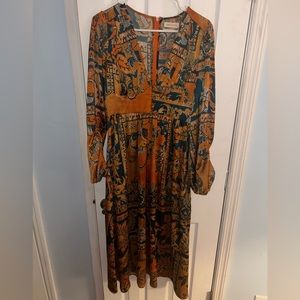 Long Sleeve MIDI Dress